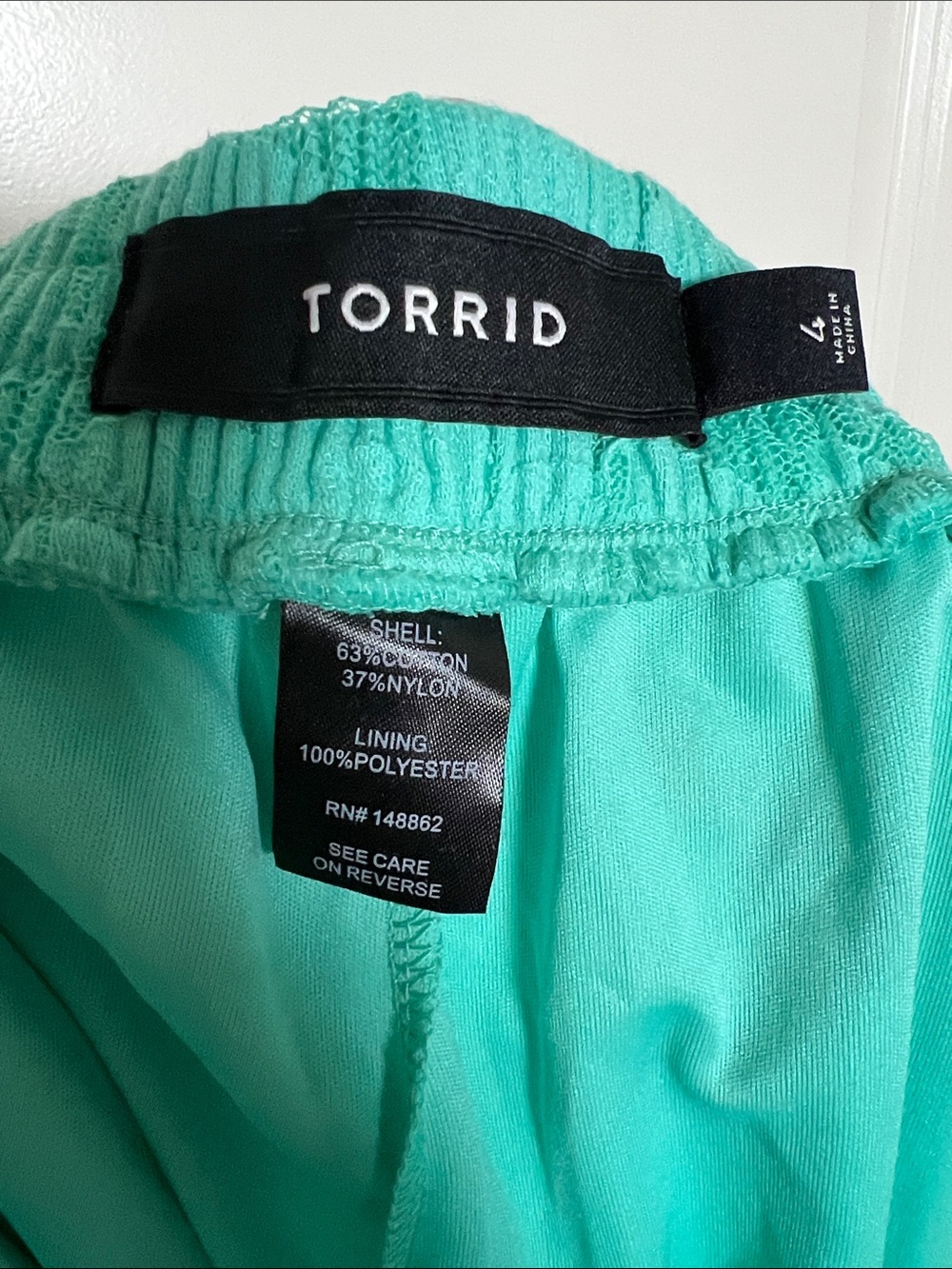 Torrid Teal Floral Lace A-Line Women's Shorts Size 4 - Picture 2 of 5